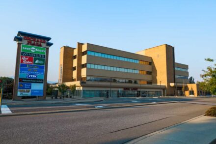 orchard-plaza-professional-building-05